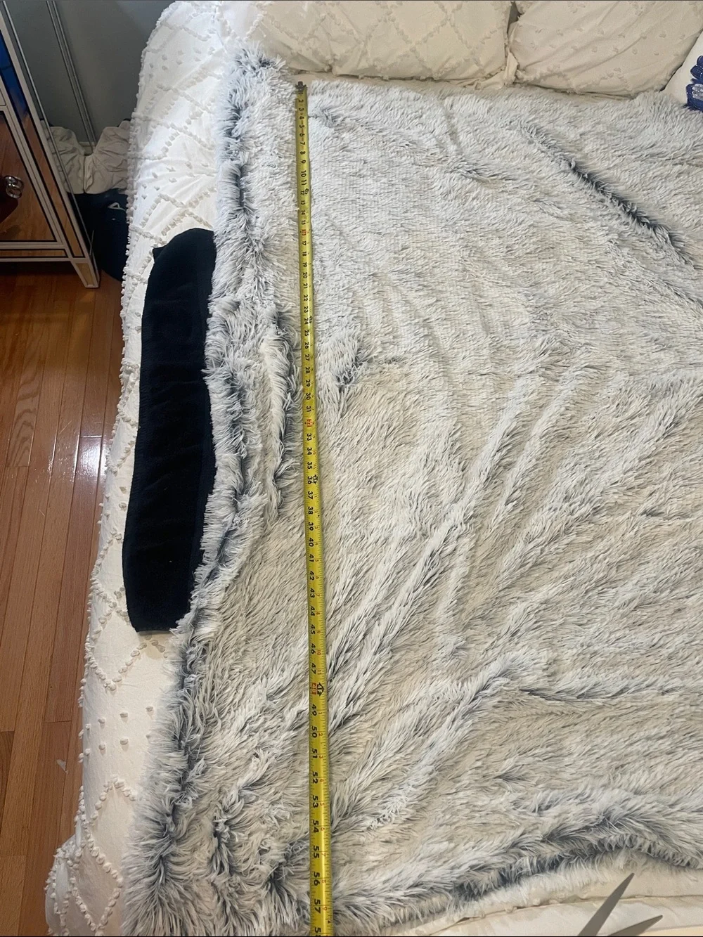 Cozy Reversible Faux Fur Throw 58 x 48- Light Gray
